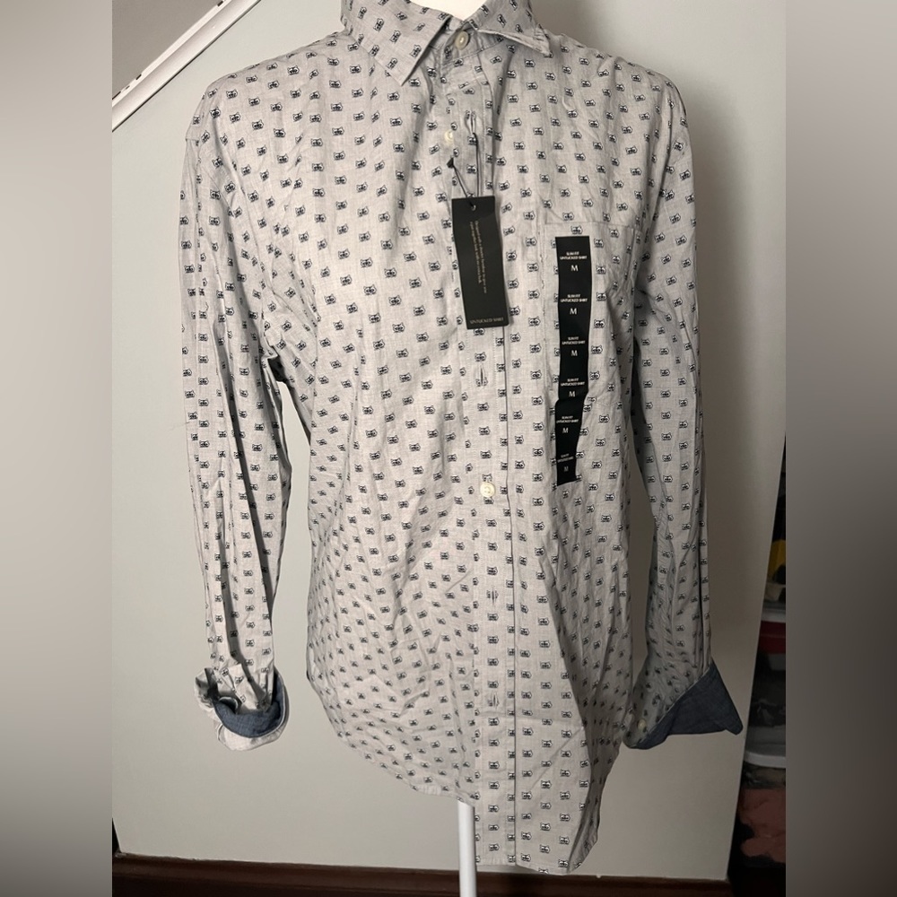 Banana Republic Men’s Med NWT gray button down cat print slim untucked fit 15x34